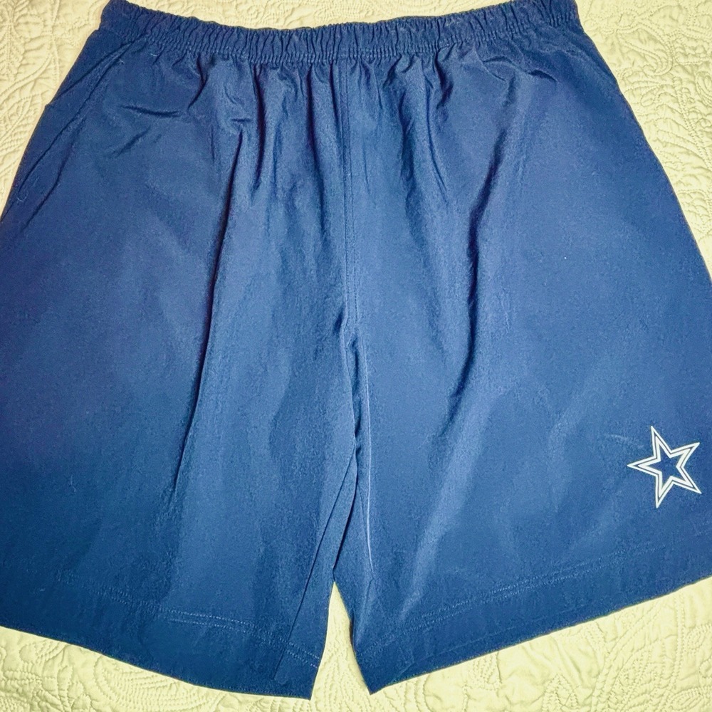 Dallas Cowboys Branded Men's Athletic shorts  XL